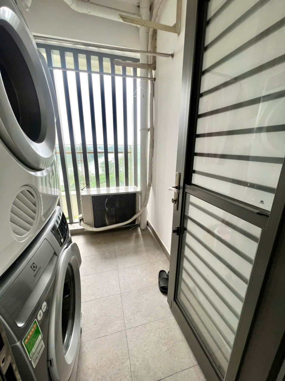 z6717655461027_8bc8d83a065810eac8ae2d961661357f