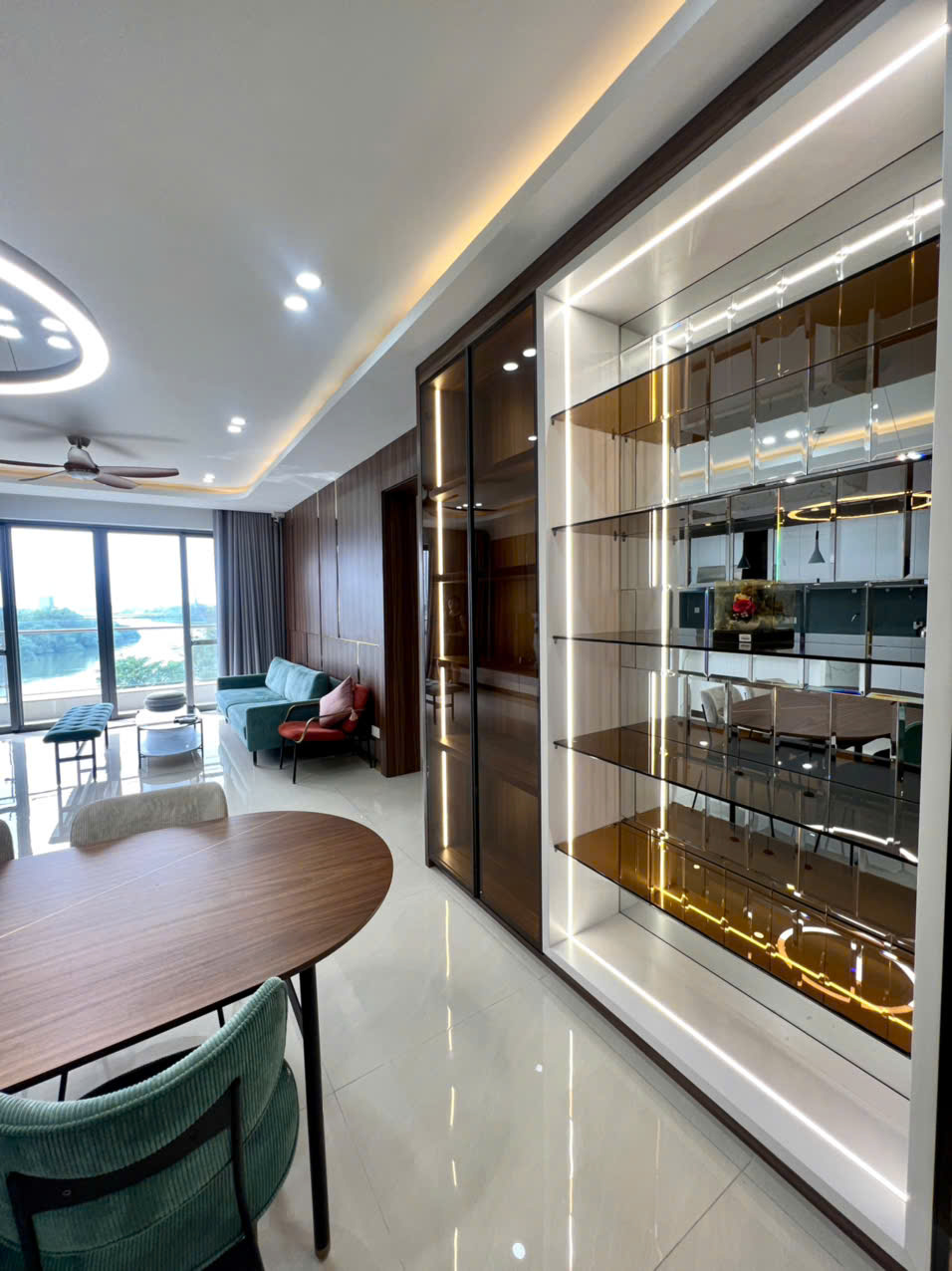 z6717655504891_773d409b1072860983cd370f458c3b95