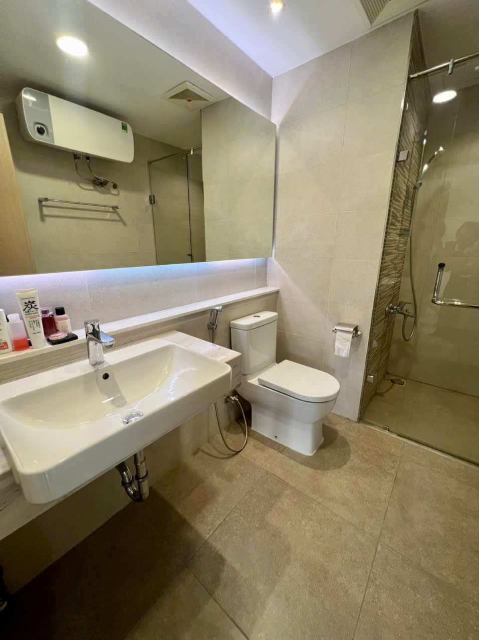 z6717655512590_fbcac093e209f8bcf3ed29197cf09288