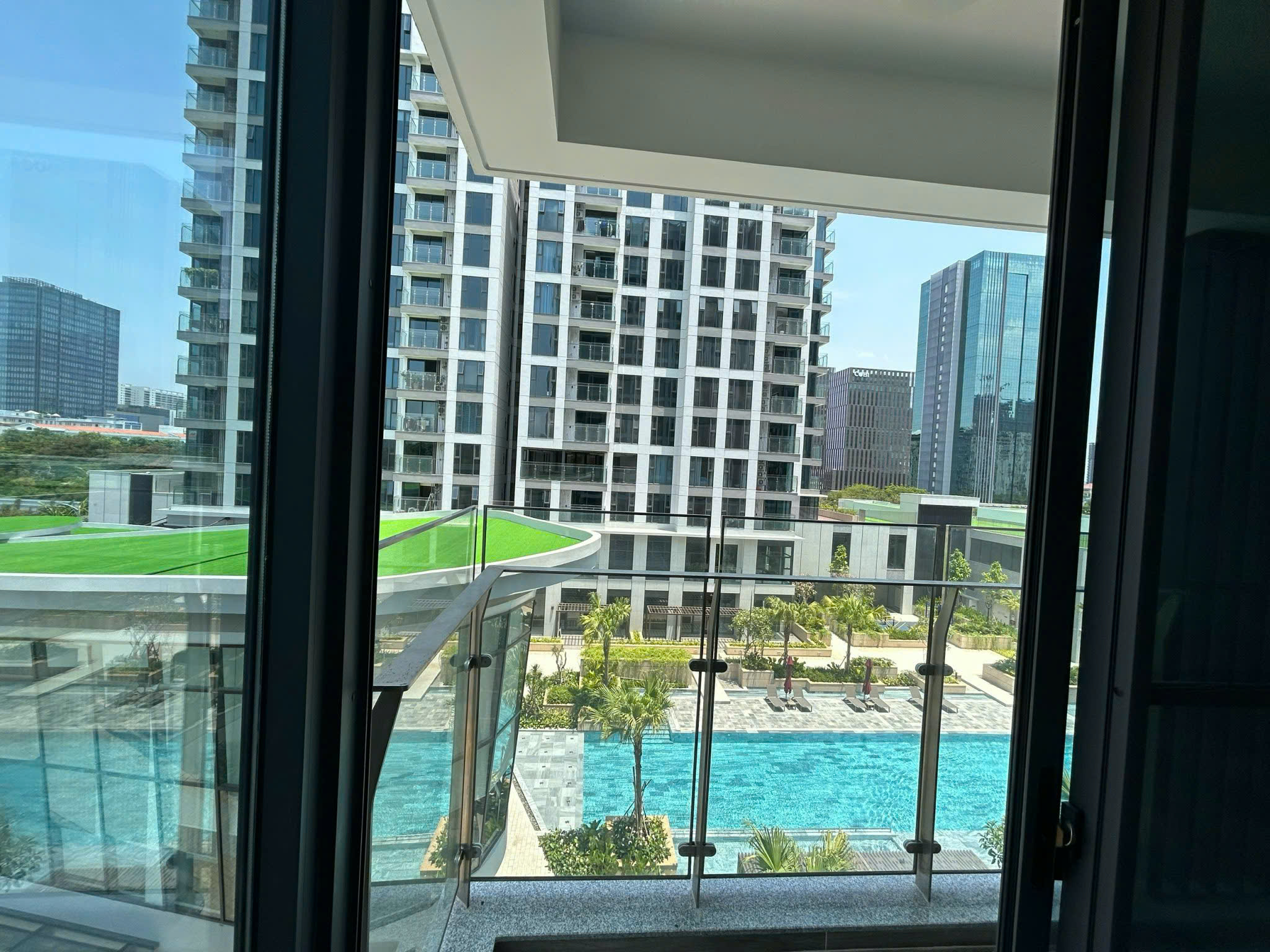 z6737449145573_8caf86f22ec32fc40efe92424023acde