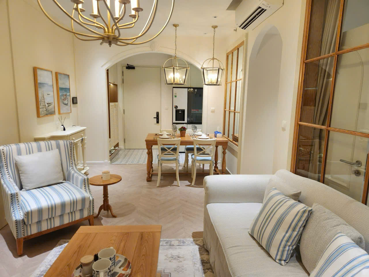 z6763192893560_747b7f2cc47e6429a1b0b6fd1eabcb45