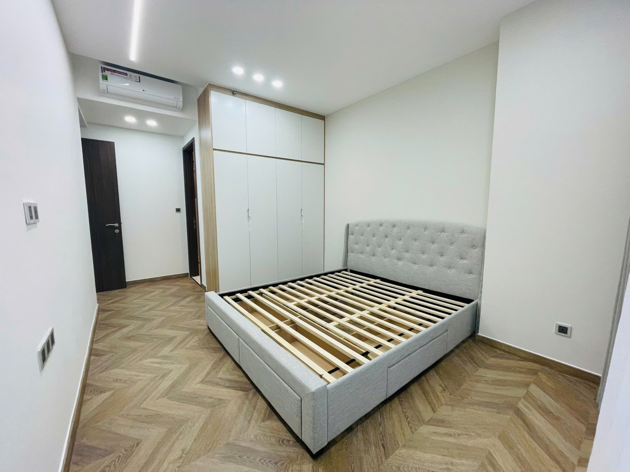 z6763195043641_b89d6ad90226edeabaab543f83a47b62