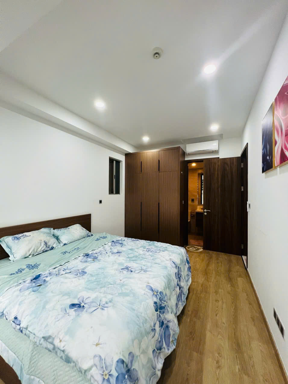 z6763197870815_690978d8946d189a51777a8b9bc5a117