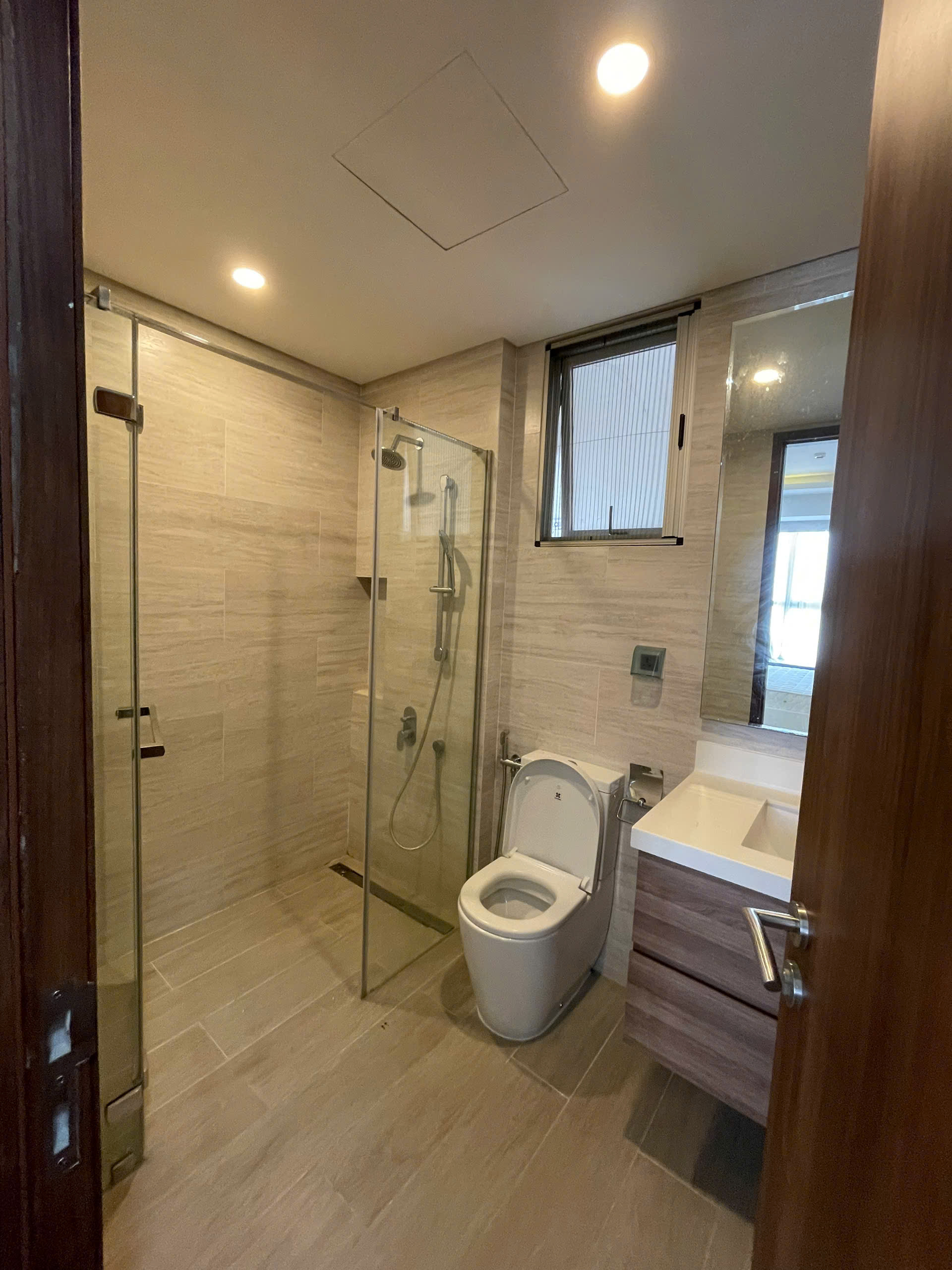 z6763200455140_25b9e0b9239d0189214b33bcc9ab76cf