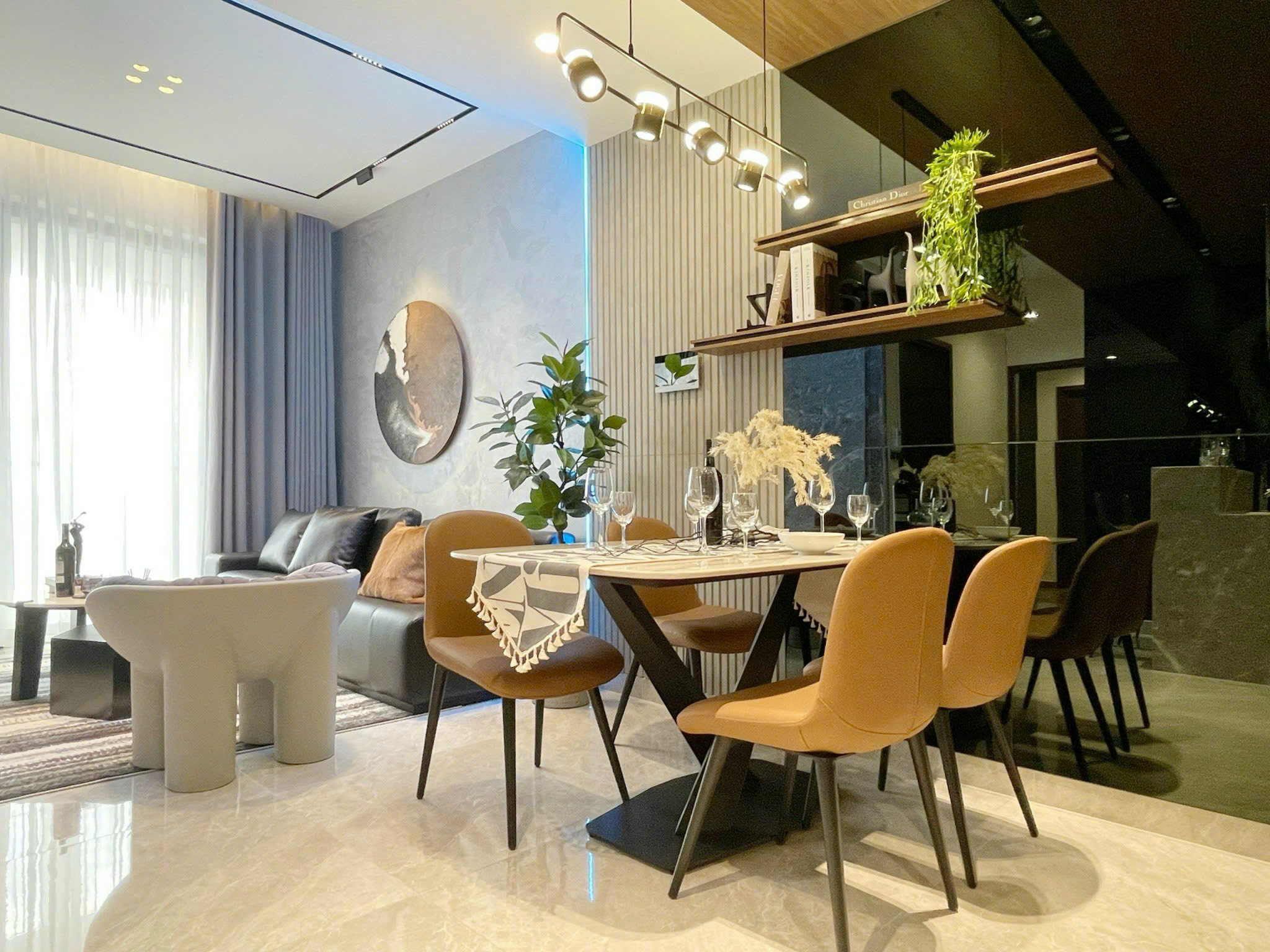 z6763206307575_6044320a76c43d73002c3691241ce2c8