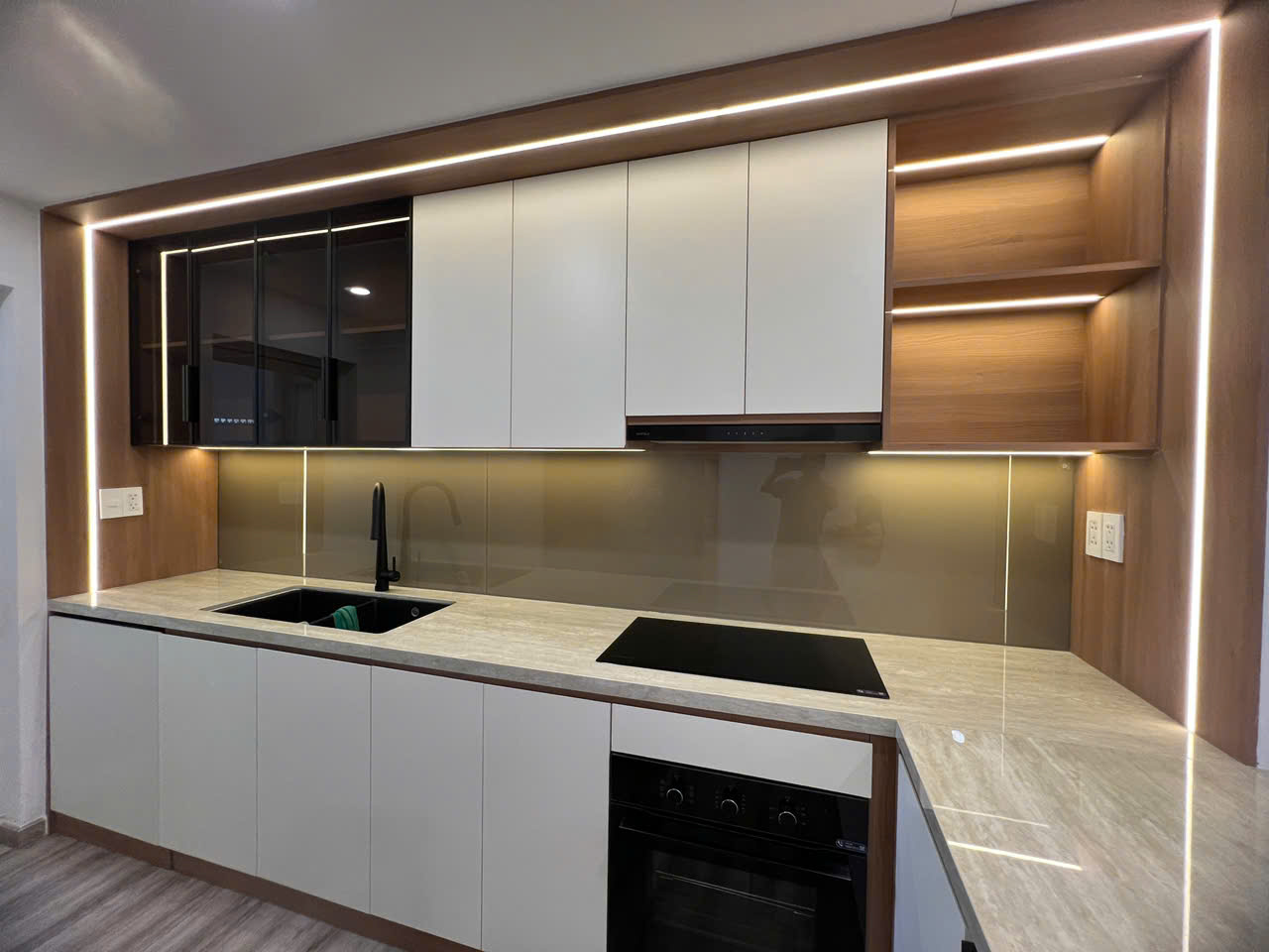 z6779136666661_7c30aca0415734e79da303c9ec0d45f8