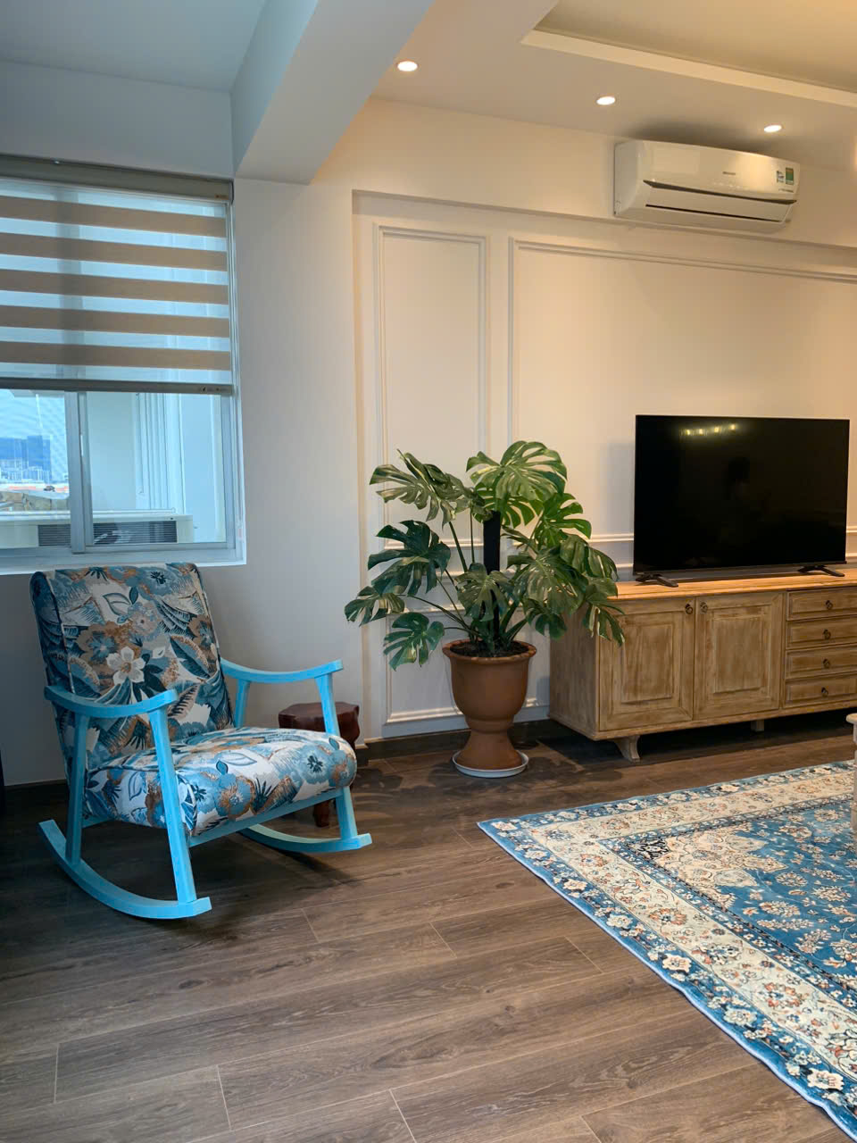 z6782812621054_99a4a1b45c9fb7ef5ec3aadf9dbe7519