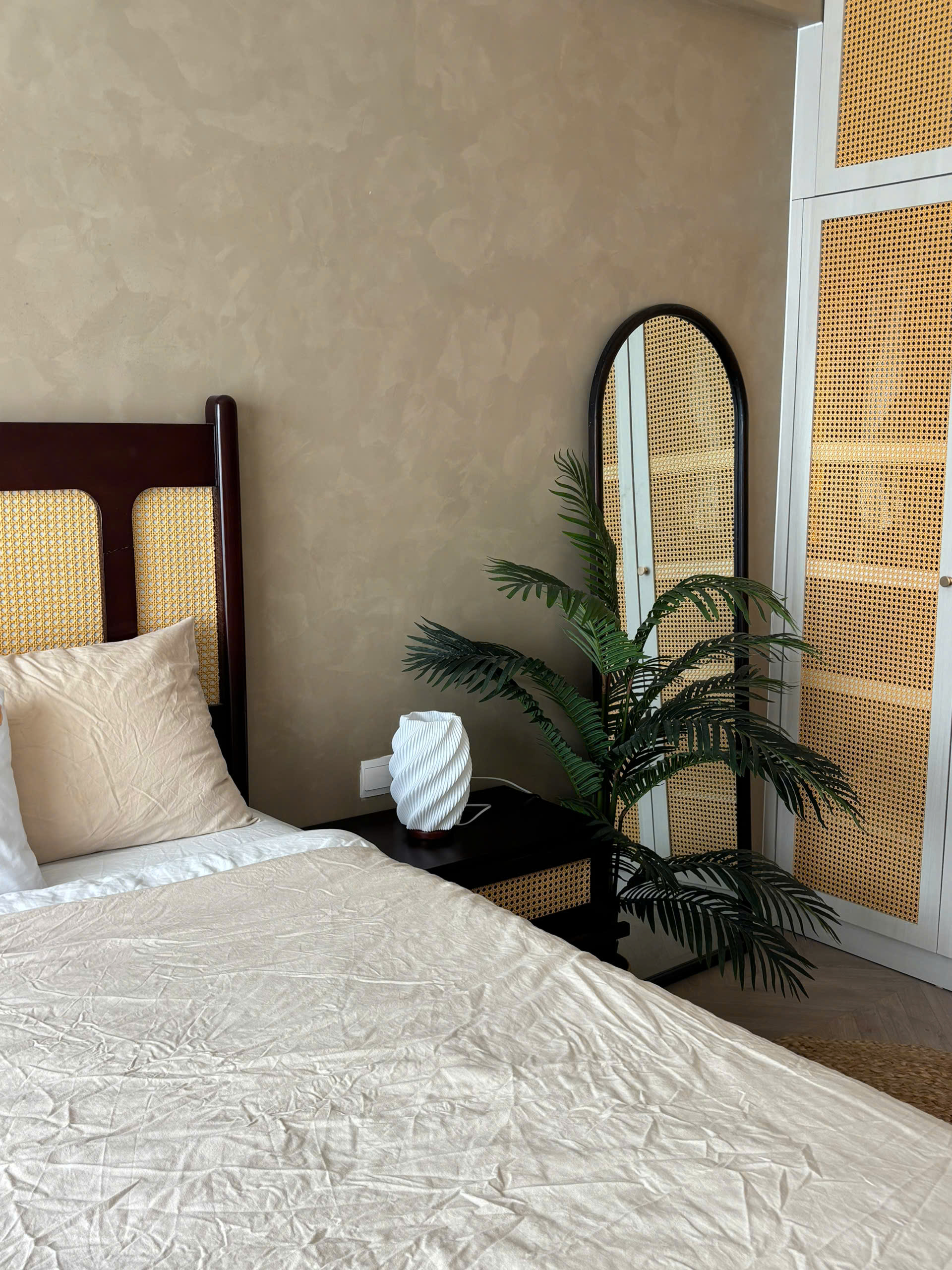 z6829773484857_5b067c531fbdb79ac33291843c104b4c