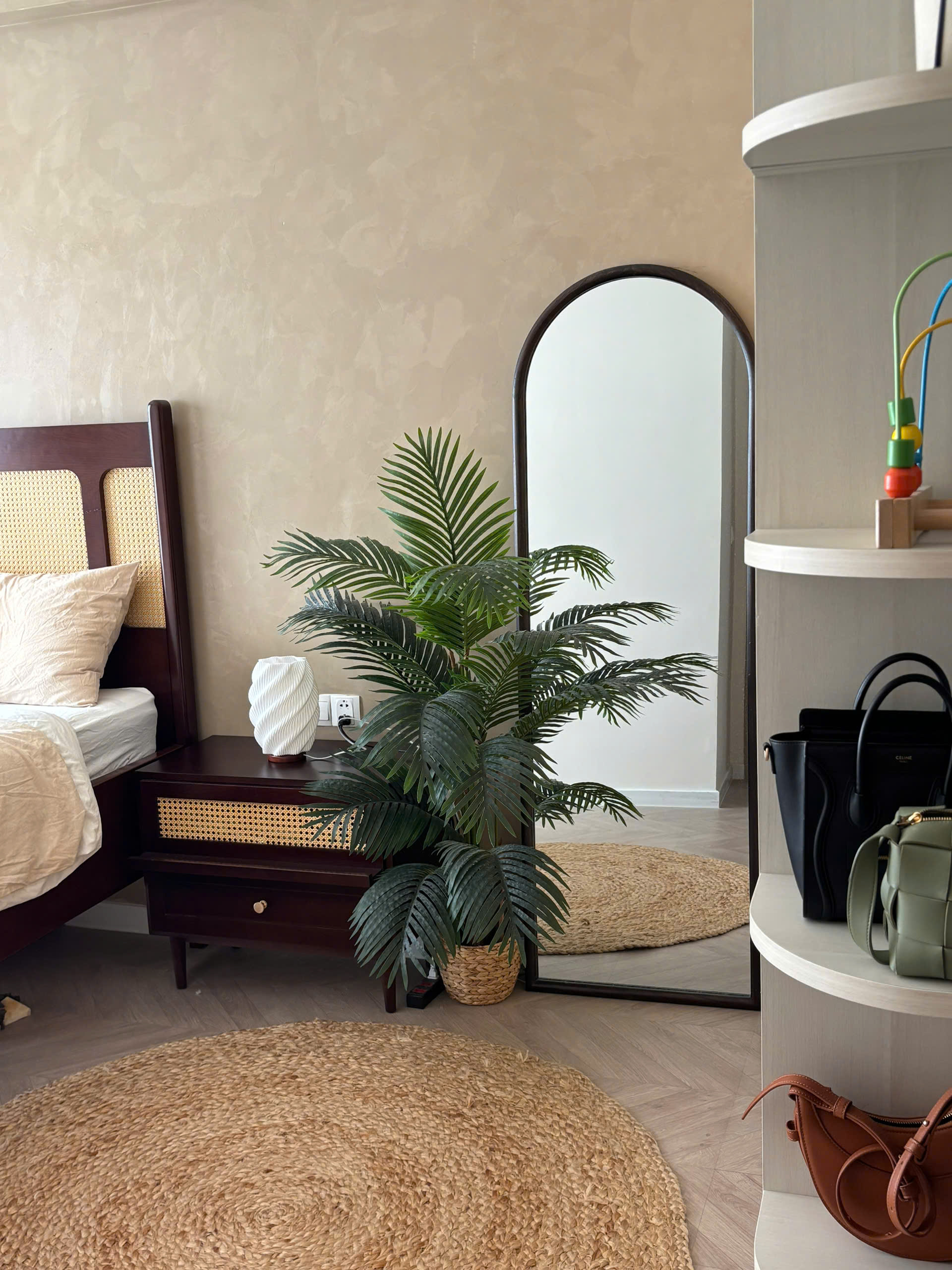 z6829773509595_39110d0e1ed92aeebb027ffac2ec8313