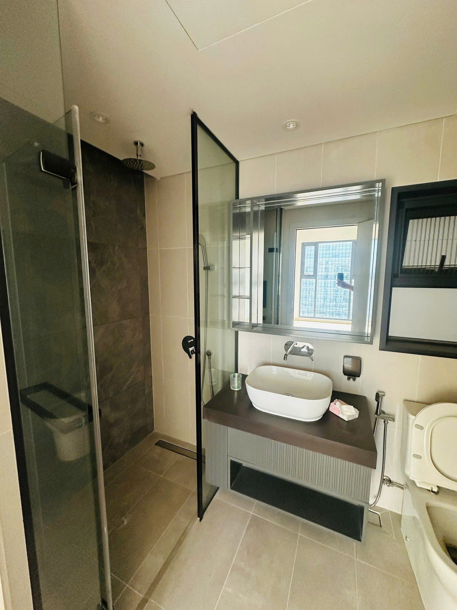 z6829794088919_76715cf772067bdab017e5cefcdcfa09