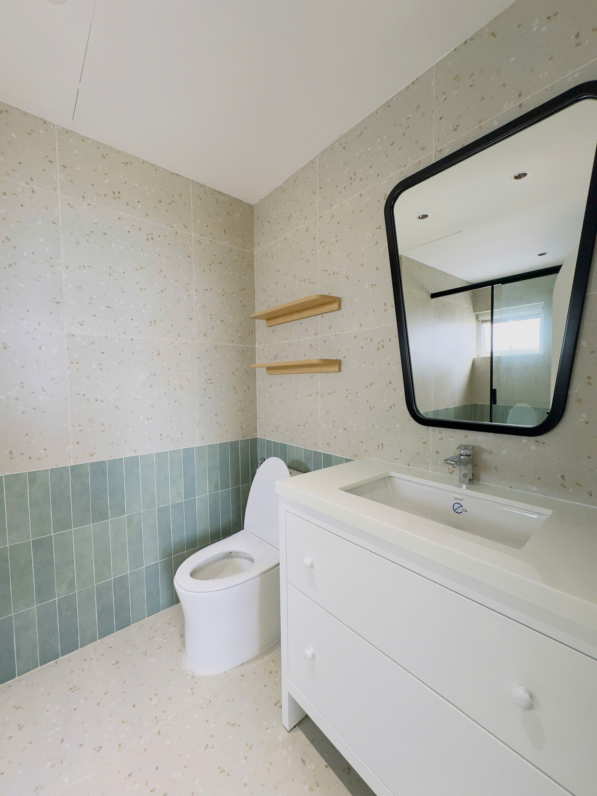 z6905756827825_1106dfa04cbdd1f6c054d8a5529b3f5f