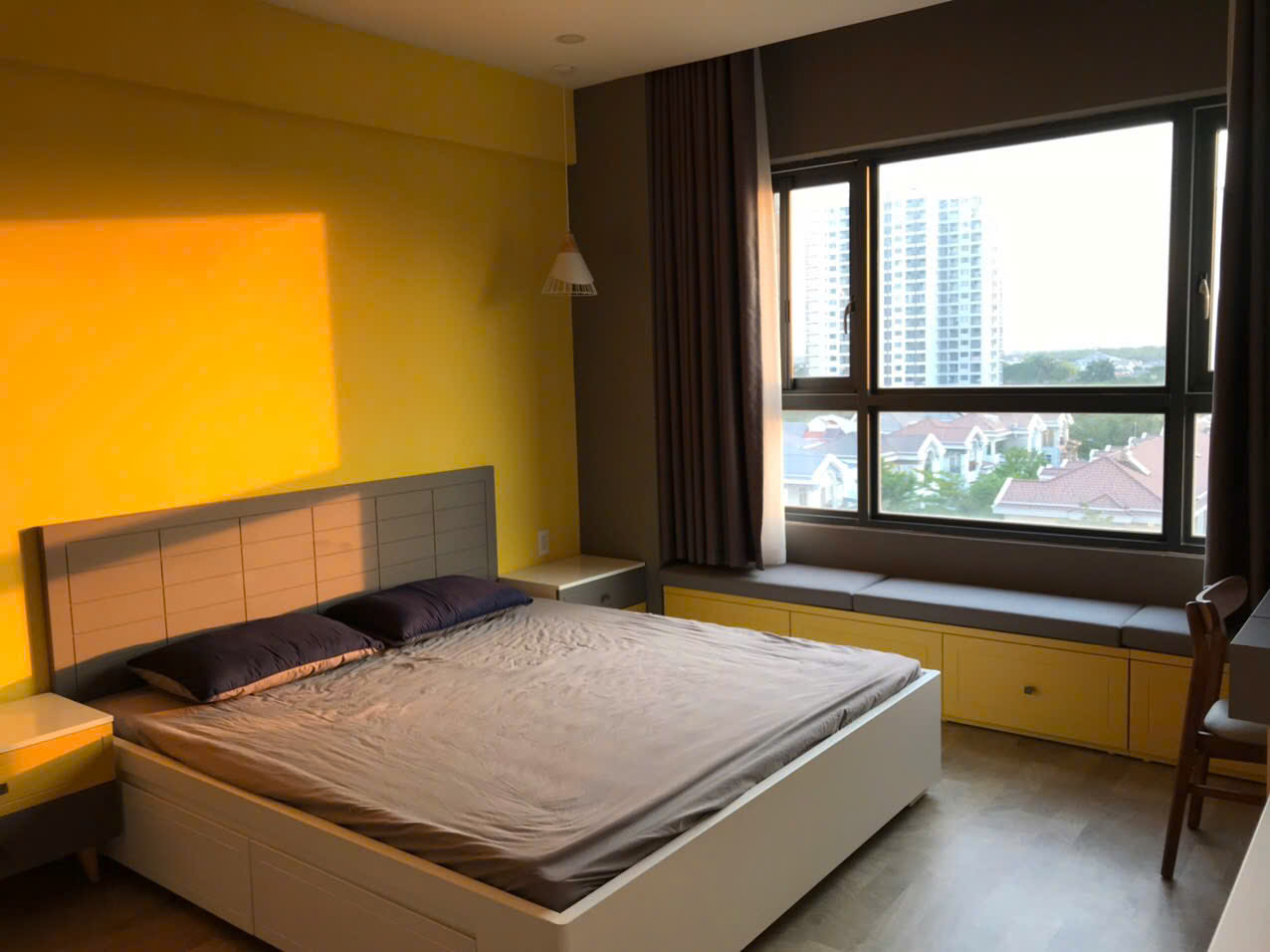 z7019902183588_a1cd8f17b14ac256245d2e75948b4a25