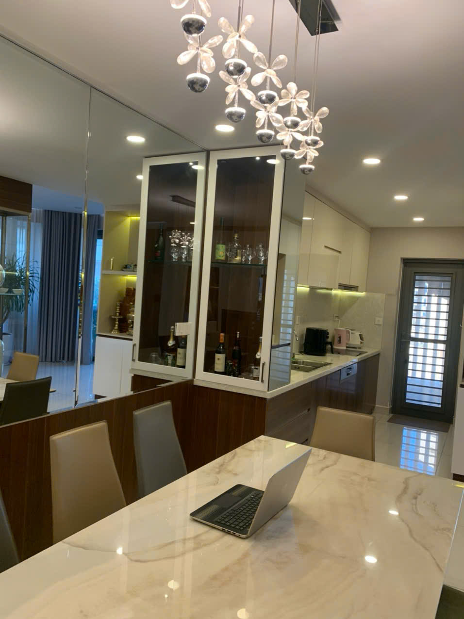 z7042065375931_4370f61cd7105f37c01f8e7f0a3a7a34