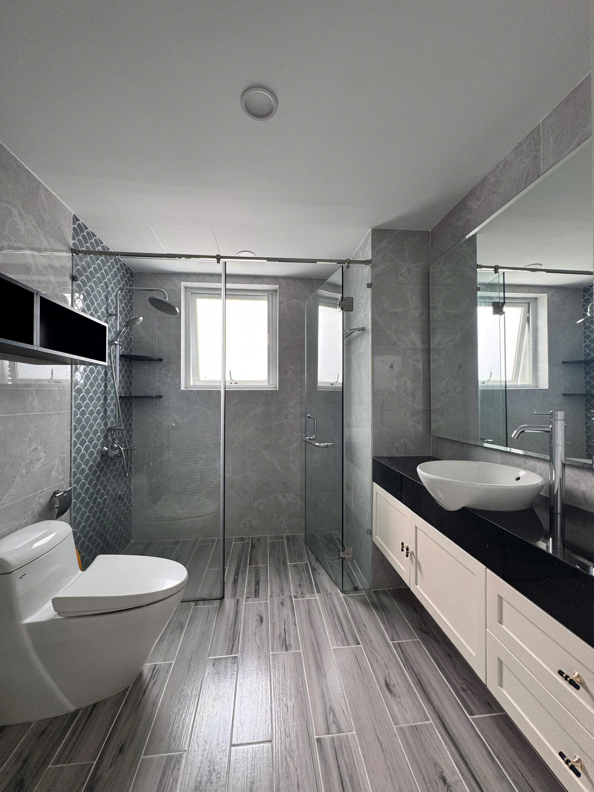 z7054981048369_72ae4f5e8fcb728e842cd3896b9db571