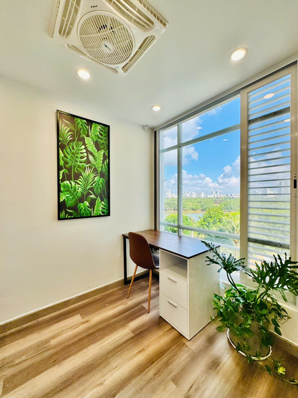 z7110908839076_8400a1100a1762c1a970c57a7e3b438a