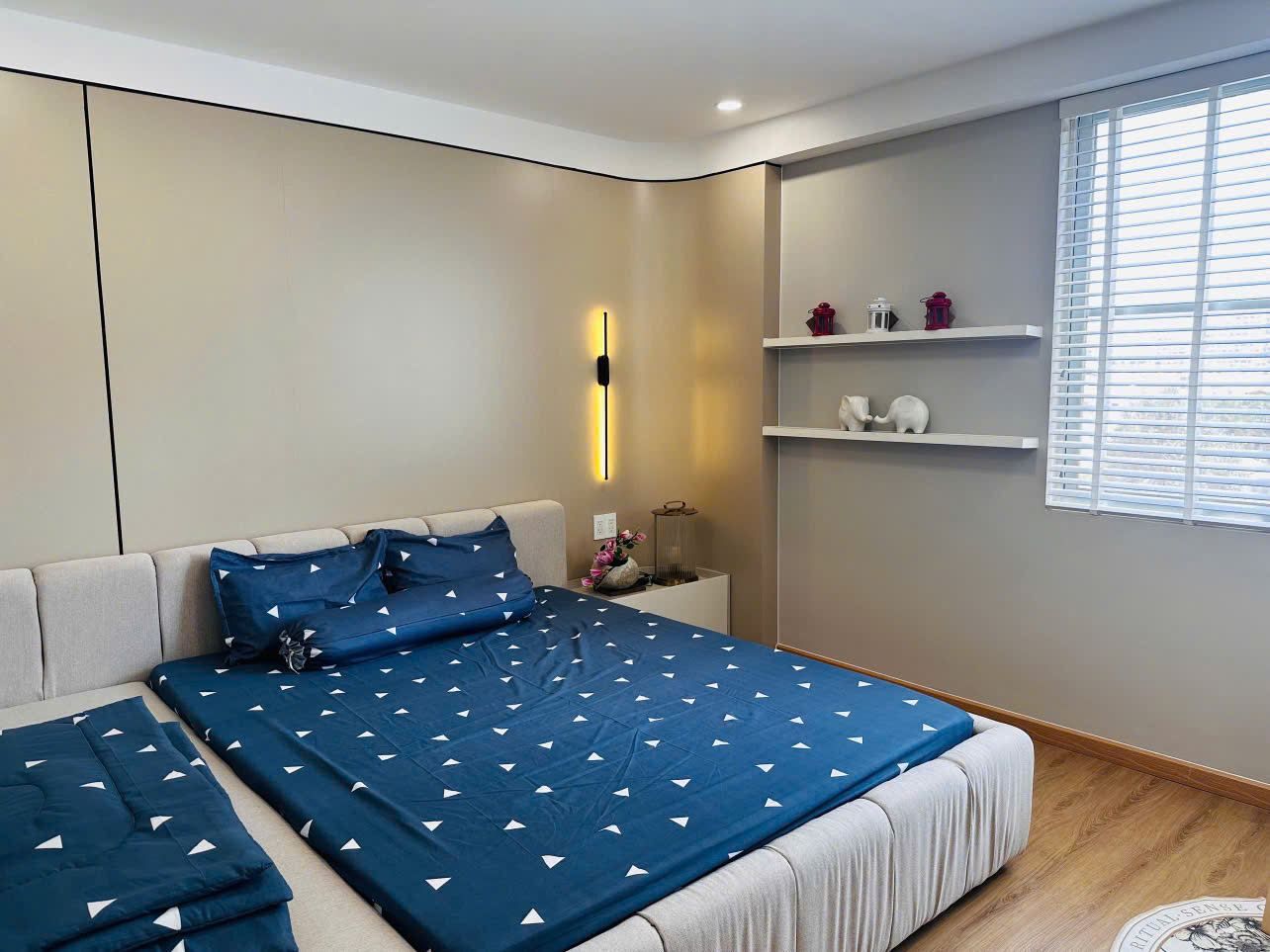 z7110970173141_322f34f3d6c42b9fc7f37bd37ac1c5bb