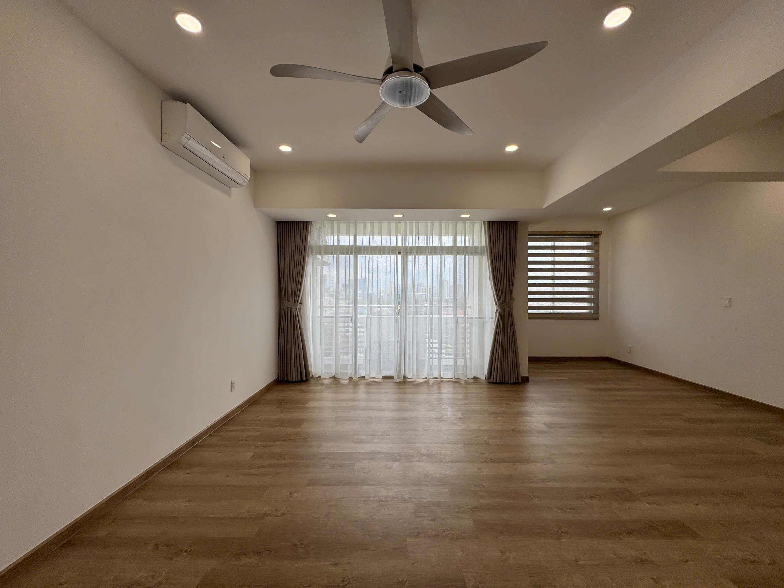 z7138018544219_1cf1e0a7b224f583ad0f28bac8b7b429