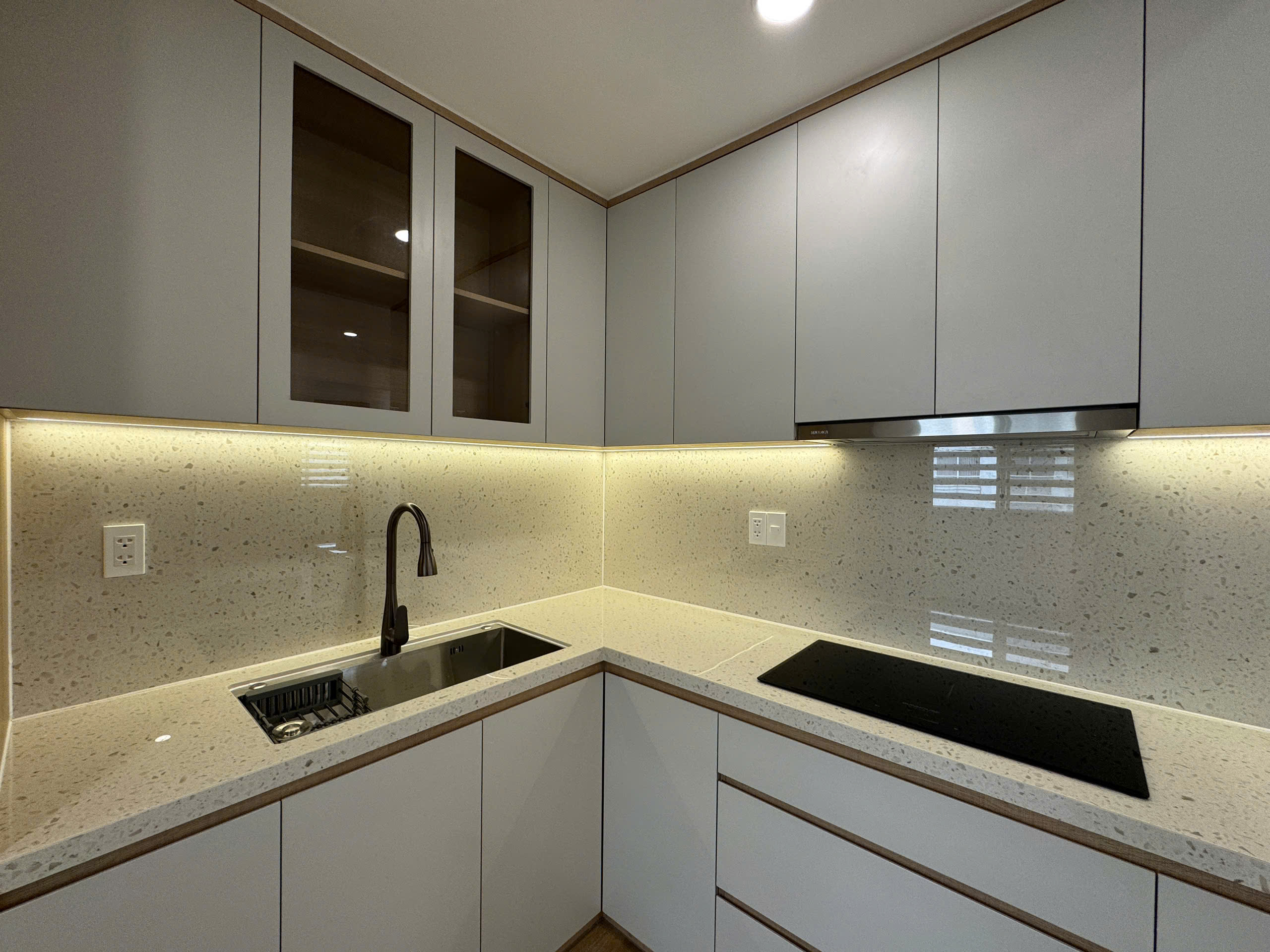 z7138018627543_697fe7c6b67cdbcbcaee75827a0ebcd5