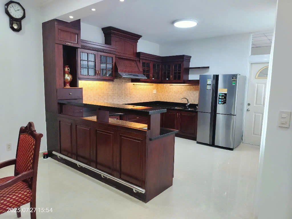 z7183637232586_24a2eaf67aa2b875696551af4d0e24c3