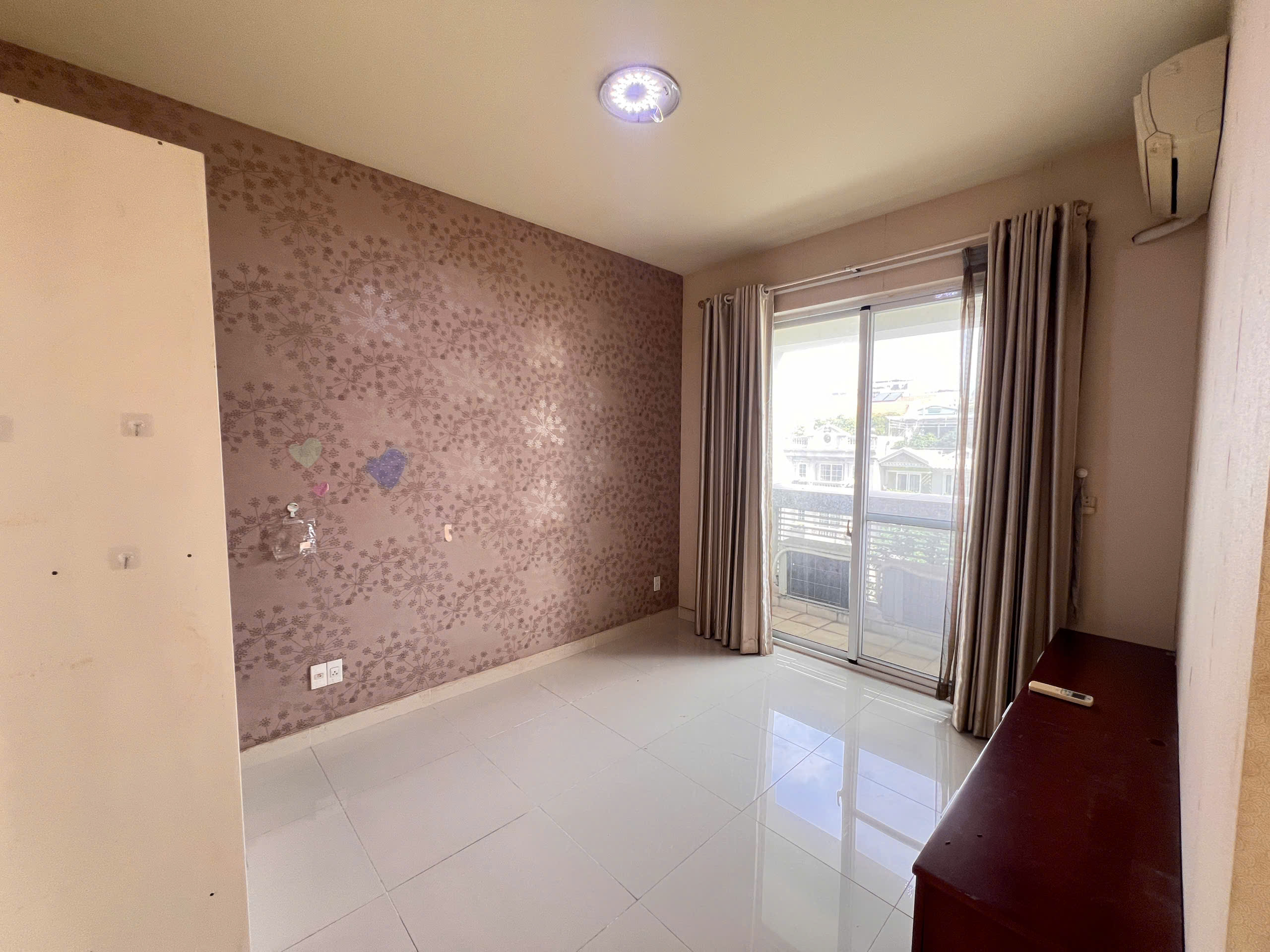 z7307990900329_7a1d939066f5b3f1088fce779bb5b90e