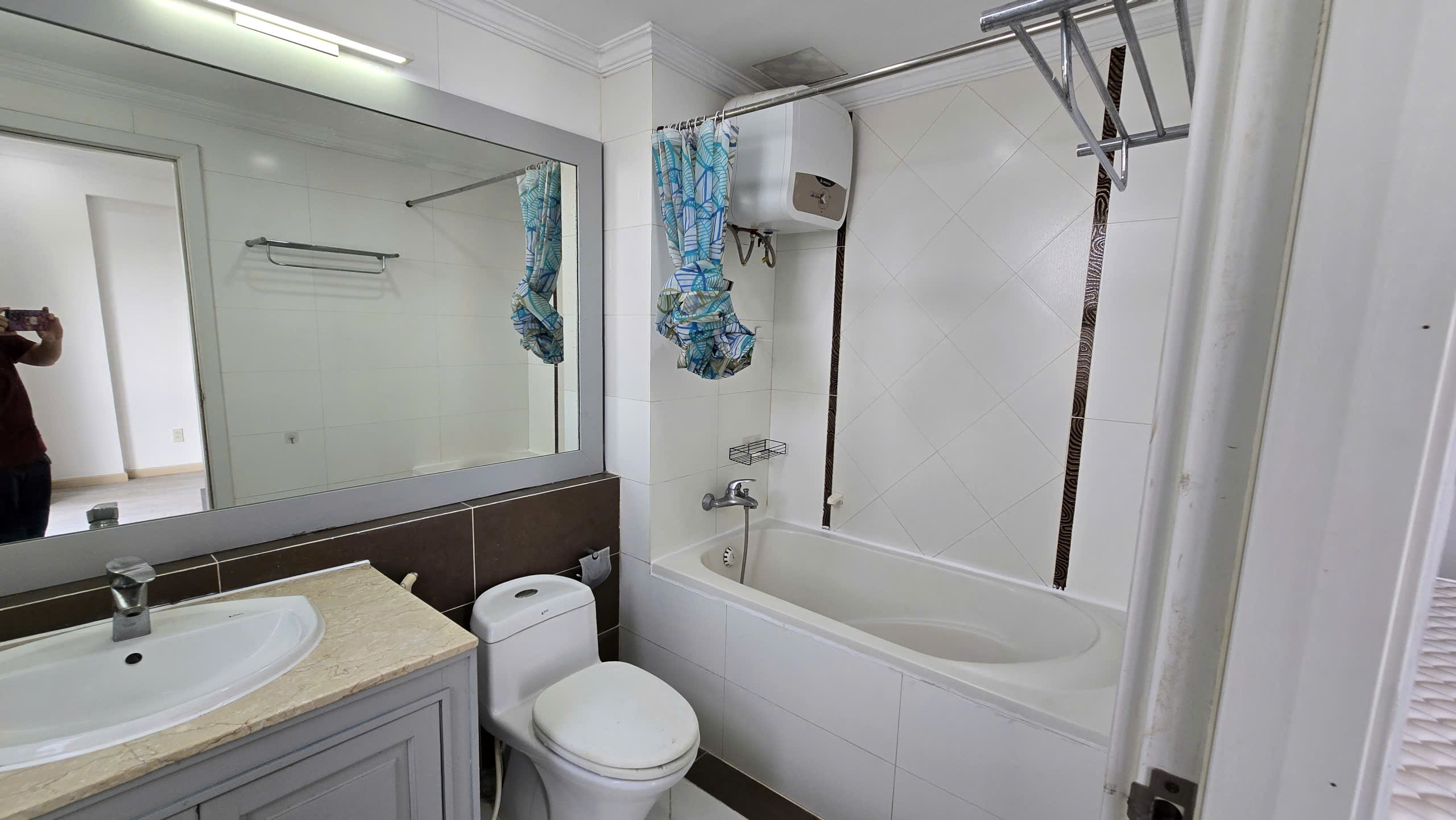 z7314456477557_39dc2fd48289ea98cea766aefb2b41f4