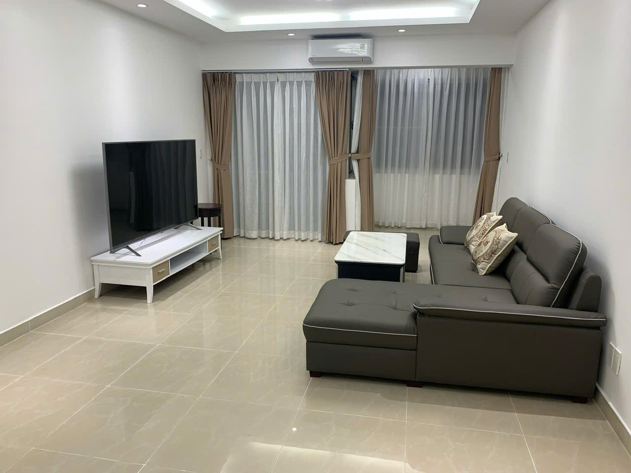 z7422217962049_0bfd41a3f979839dd56f6f6ad0e8fbfa