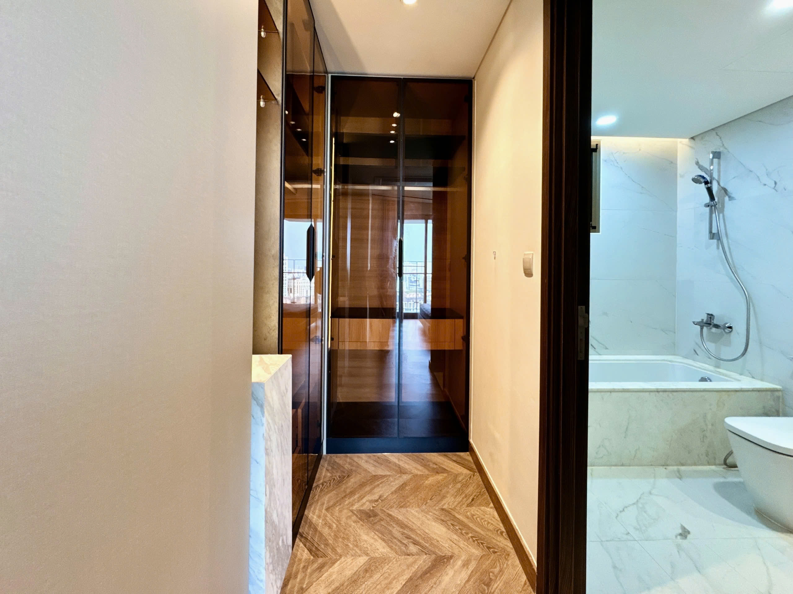 z7573207766554_0f9d72a155da44d30394ed159ee69bd4